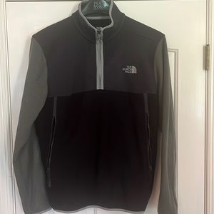 Northface 1/4 zip fleece